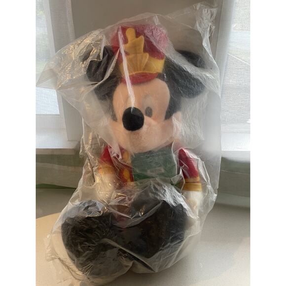 Disney Macys Mickey Mouse Strike Up The Holiday Plush Christmas NEW - Picture 1 of 10